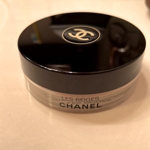 Chanel Les Beiges healthy glow bronzing crème in shade 390 Soleil Tan Bronze